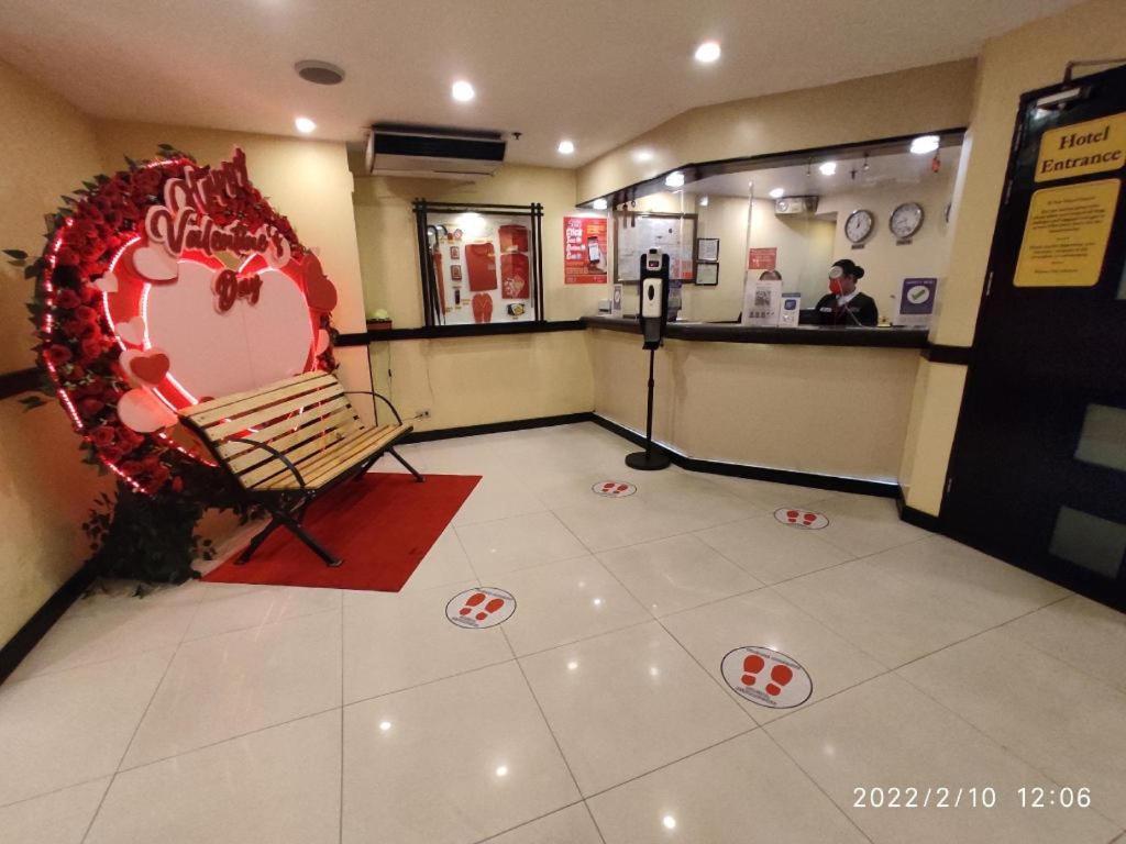מנילה Hotel Sogo Avenida מראה חיצוני תמונה